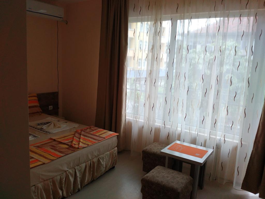 Fits Guest House Primorsko Exterior photo