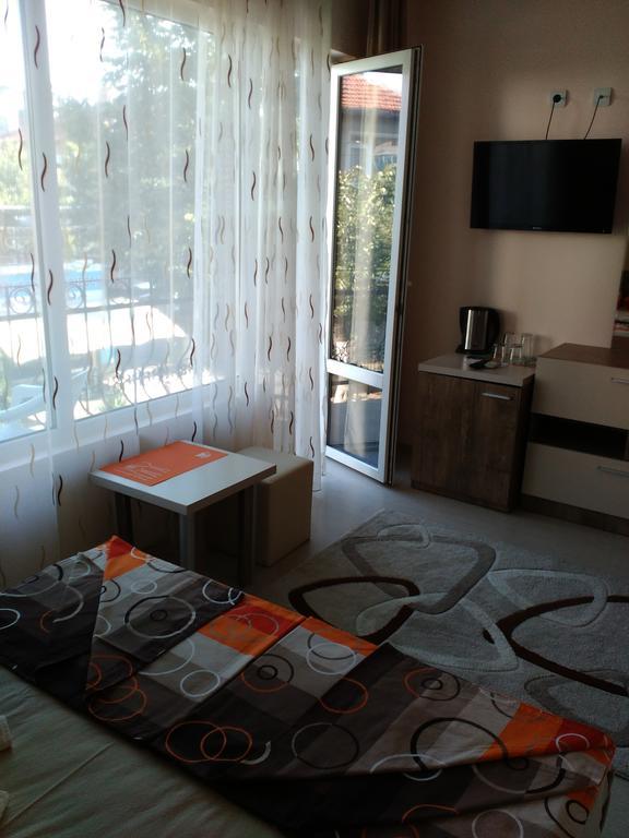 Fits Guest House Primorsko Exterior photo